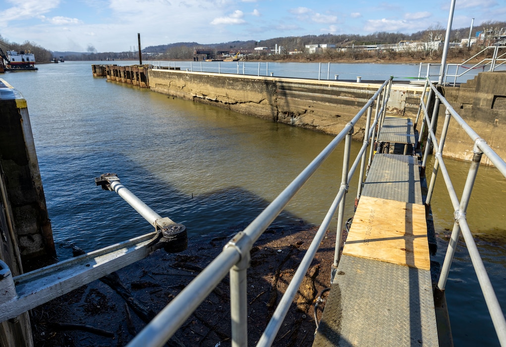 The Pittsburgh District’s is demolishing the lock chambers and removing gates from the Monongahela River Locks and Dam 4.