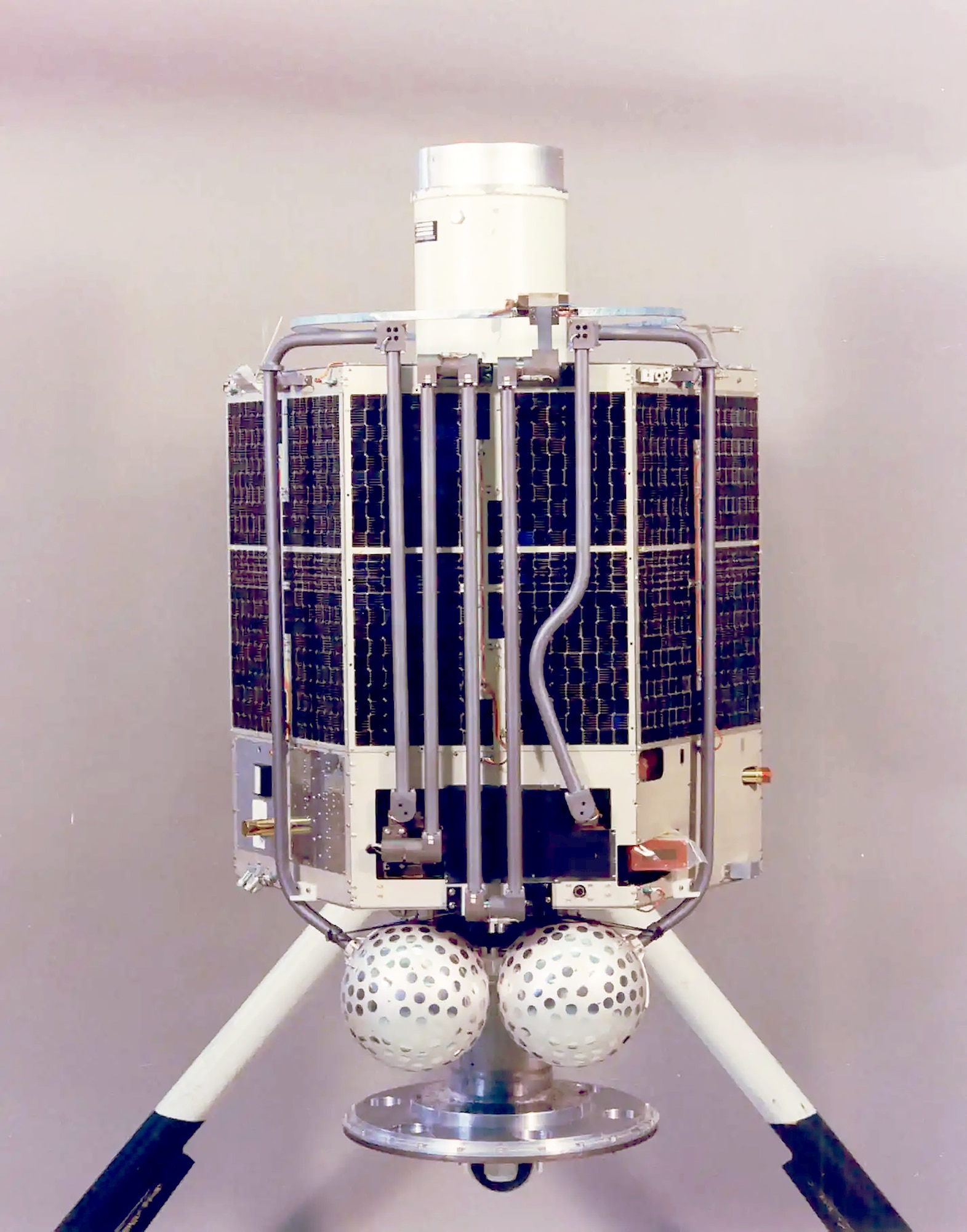 Explorer 40 satellite