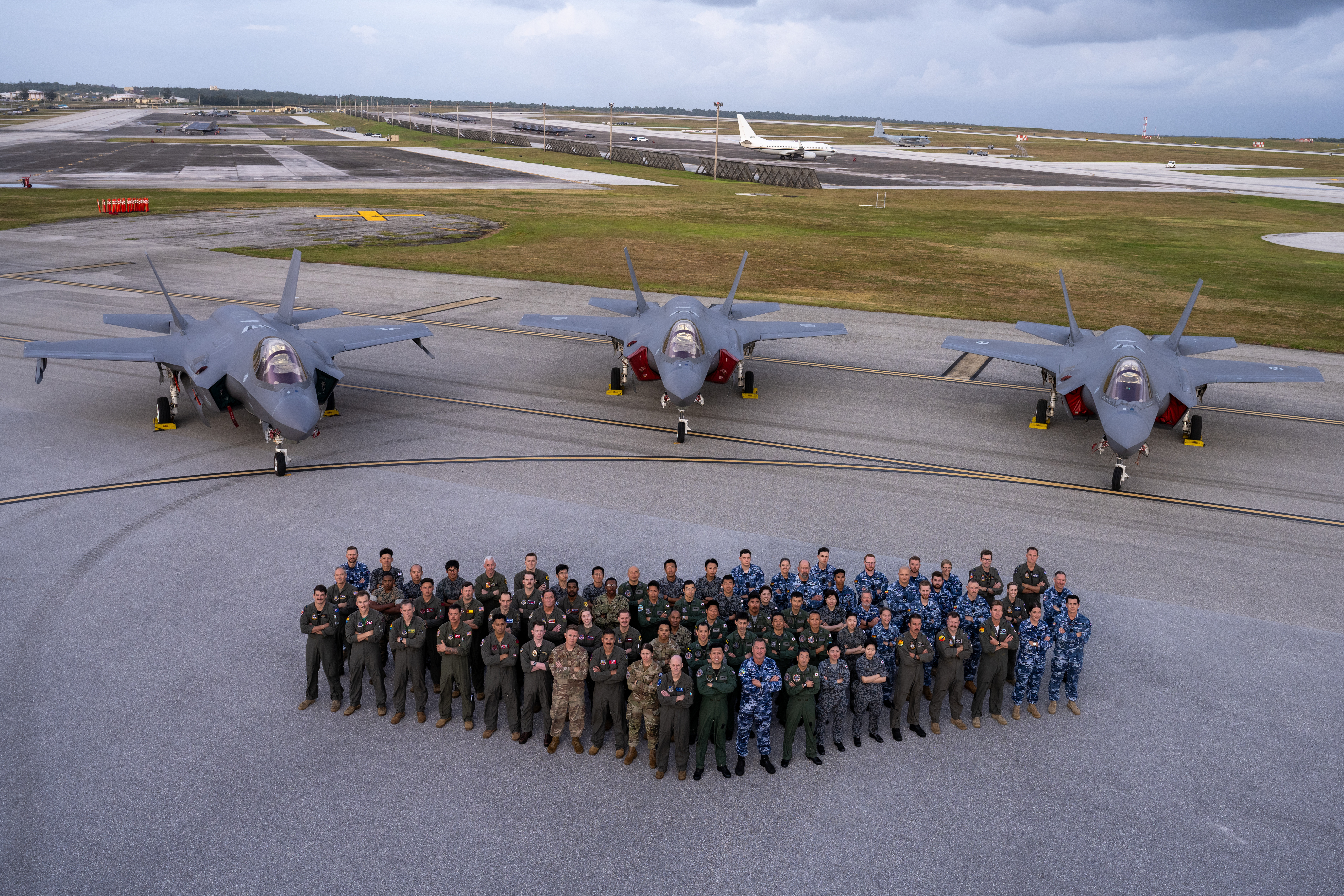 Air Force 盾 Vermont Guard Strengthens Trilateral Airpower at Cope North