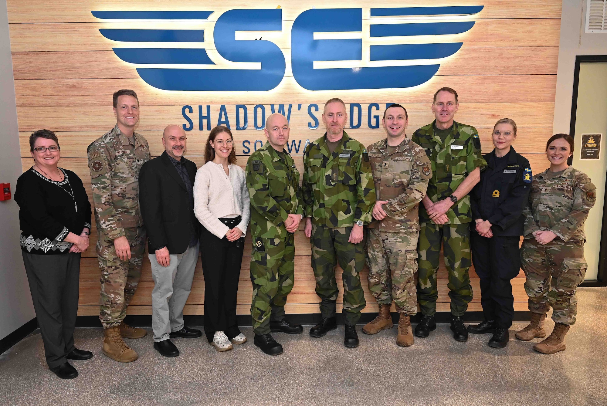 A group photo of Airmen and the Swedish Armed Forces.