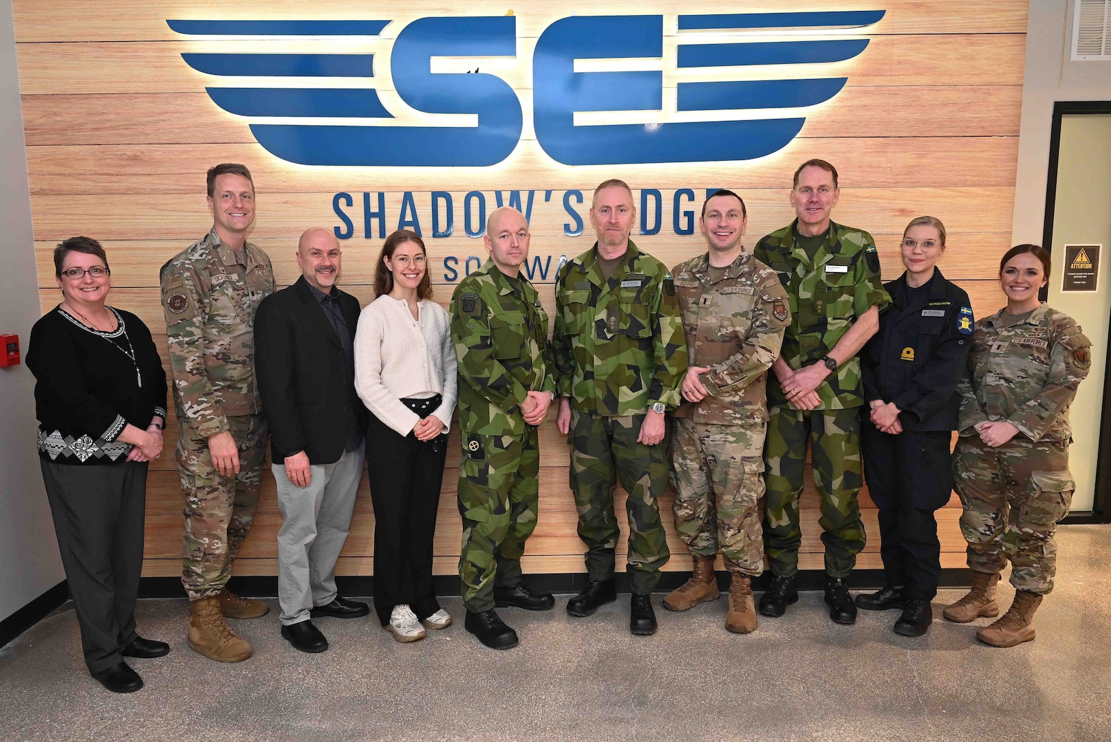 A group photo of Airmen and the Swedish Armed Forces.