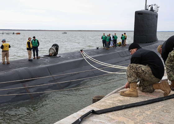 USS Oregon (SSN 793) arrives to Naval Station Norfolk.