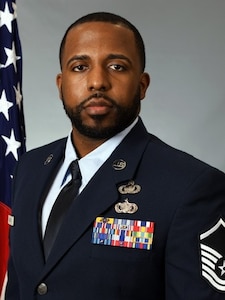 official head and shoulders photo in service dress uniform