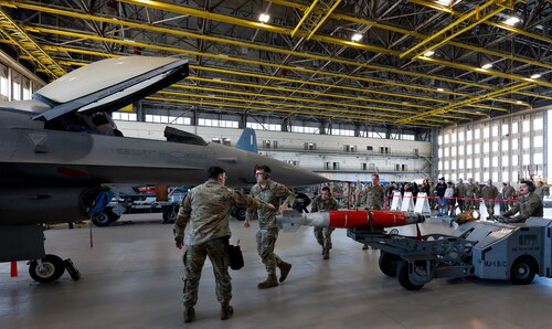 Weapons loaders battle for annual honors