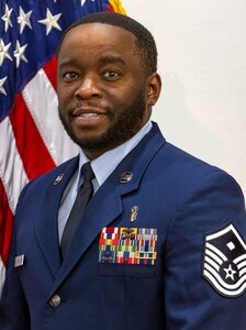head and shoulders official photo of Jones