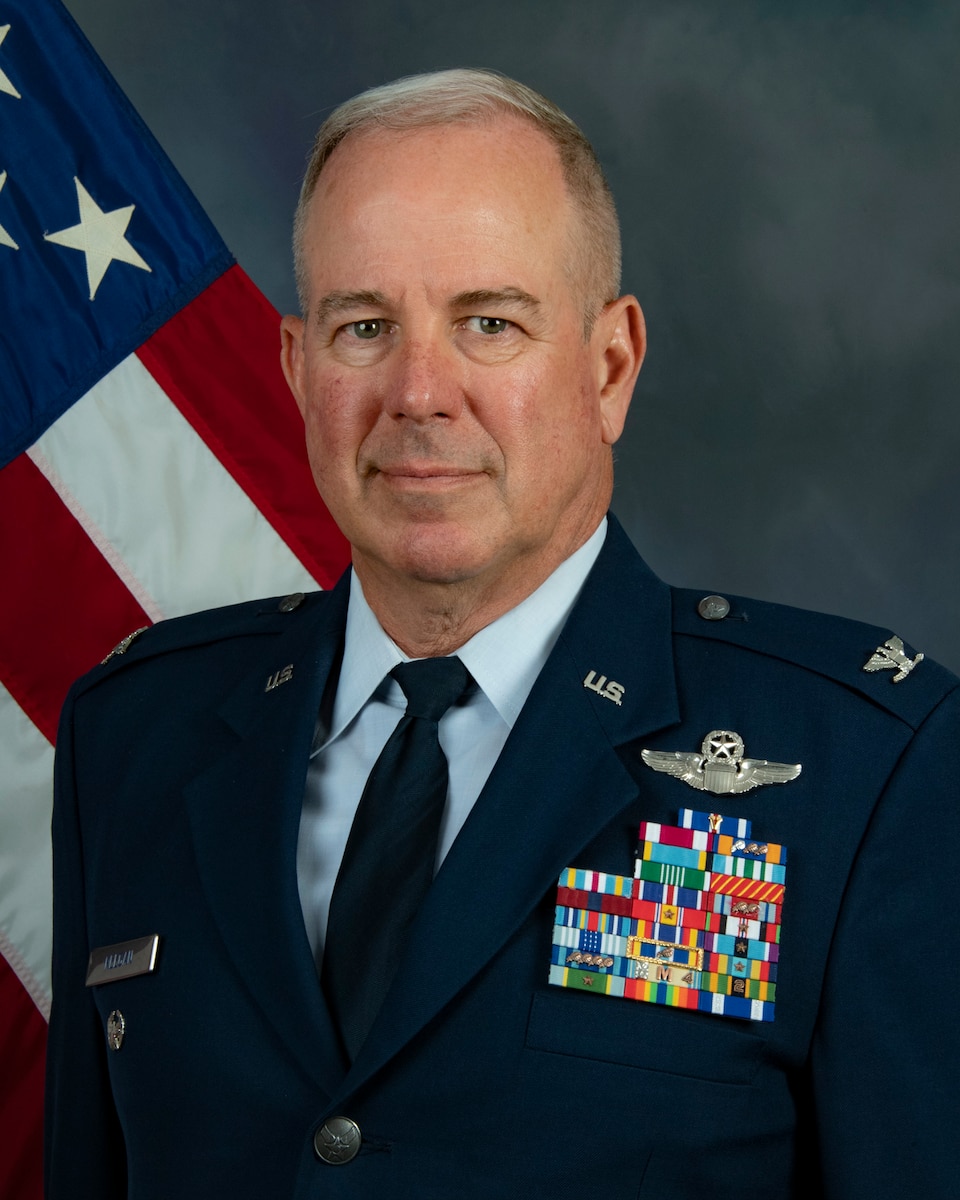 U.S. Air Force Colonel Thomas Keegan, official portrait.