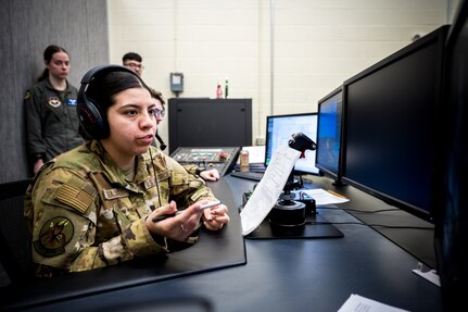 12OSS prepping Airman for the extreme