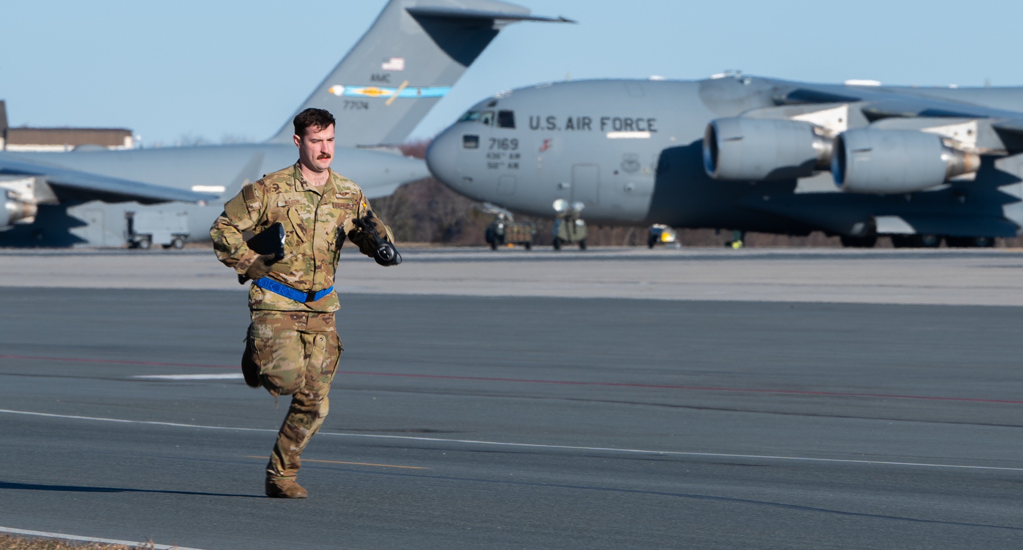 リリパットレーン463☆AIR FORCE Dover reservists exercise combat capabilities during March Madness