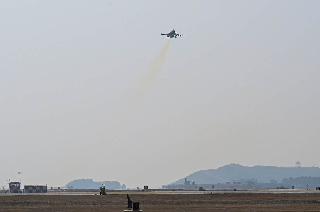 An F-16 Fighting Falcon aircraft takes off from the flight line during Freedom Shield 25.