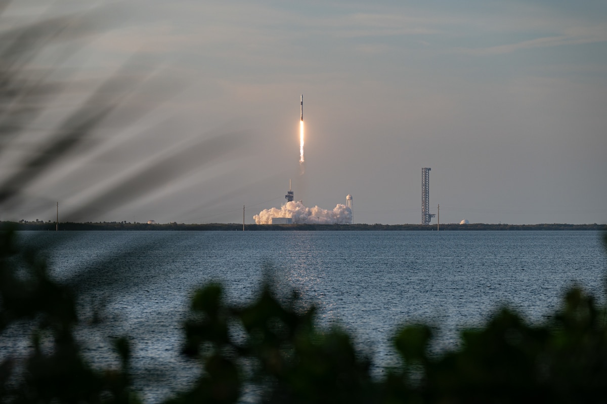 A rocket lauches.