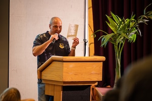 Col. Cochran speaks to audience.