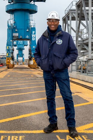 With a family history of shipyard workers, a strong foundation in faith and numerous mentors, Norfolk Naval Shipyard (NNSY) General Foreman Paris Sessoms Jr. has proudly carried on his family’s legacy and now serves as a strong model and mentor for others.