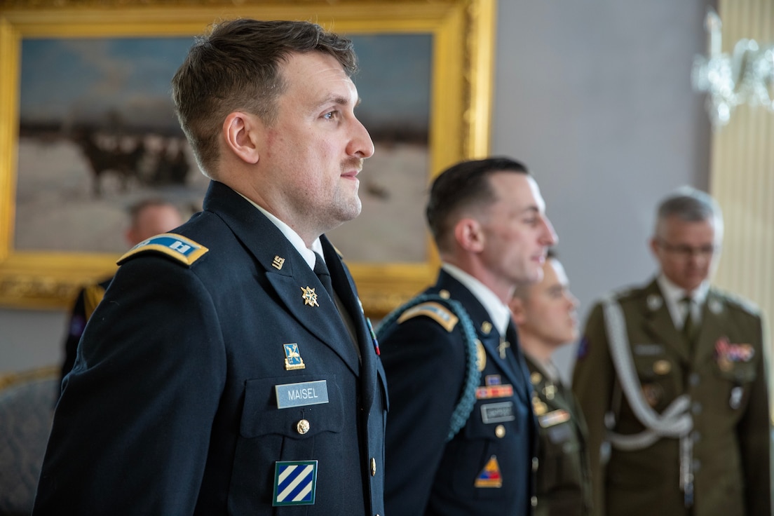 Army Reserve Soldier receives Polish Army “Star of Afghanistan”