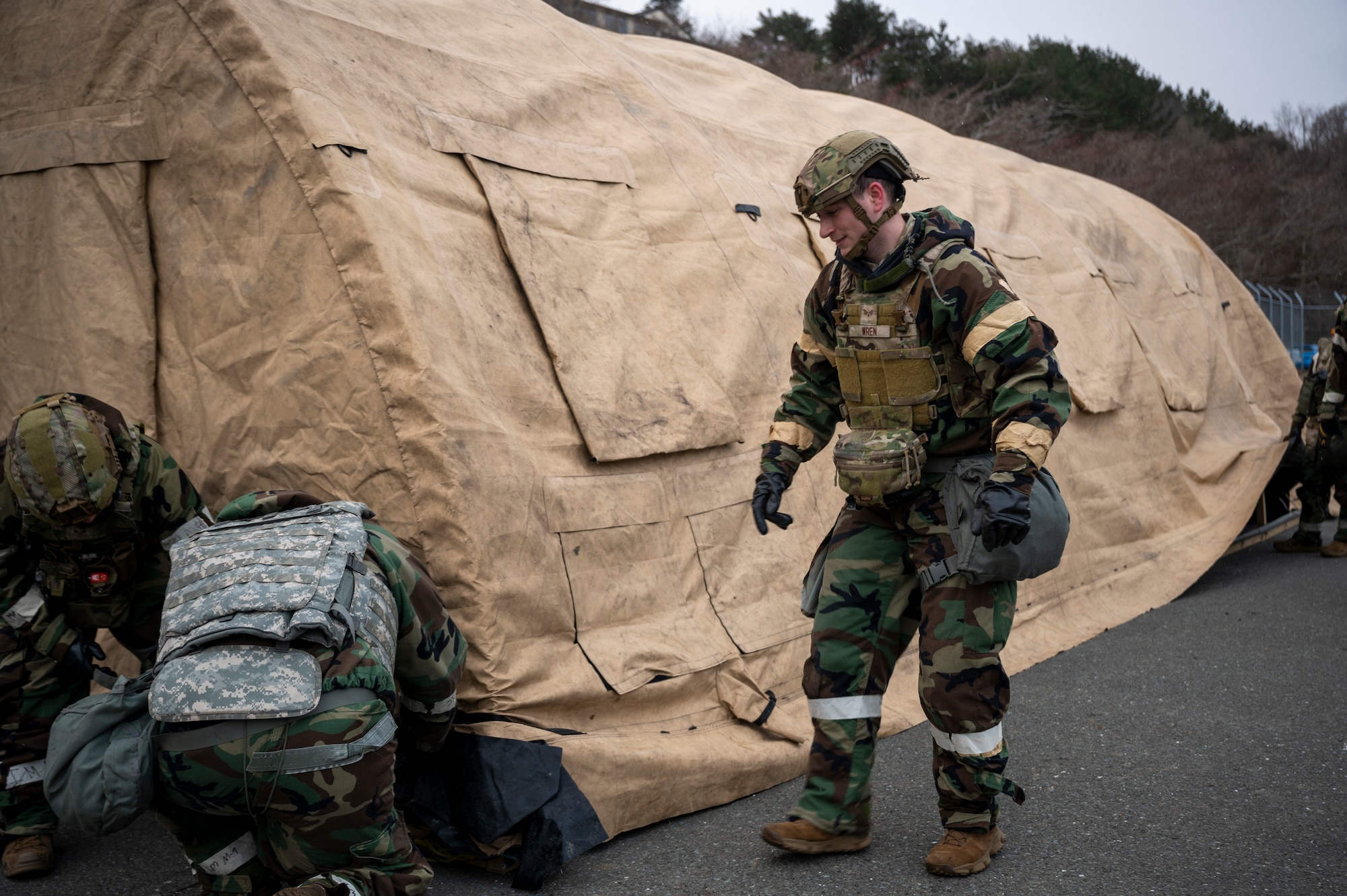 U.S. Air Force Senior Airman Jalen Wren, 35th Fighter Wing Mission Ready Airman (MRA) program participant, assists with a spoke teardown as part of the Beverly Sunrise 25-03 exercise at Misawa Air Base, Japan, March 18, 2025.