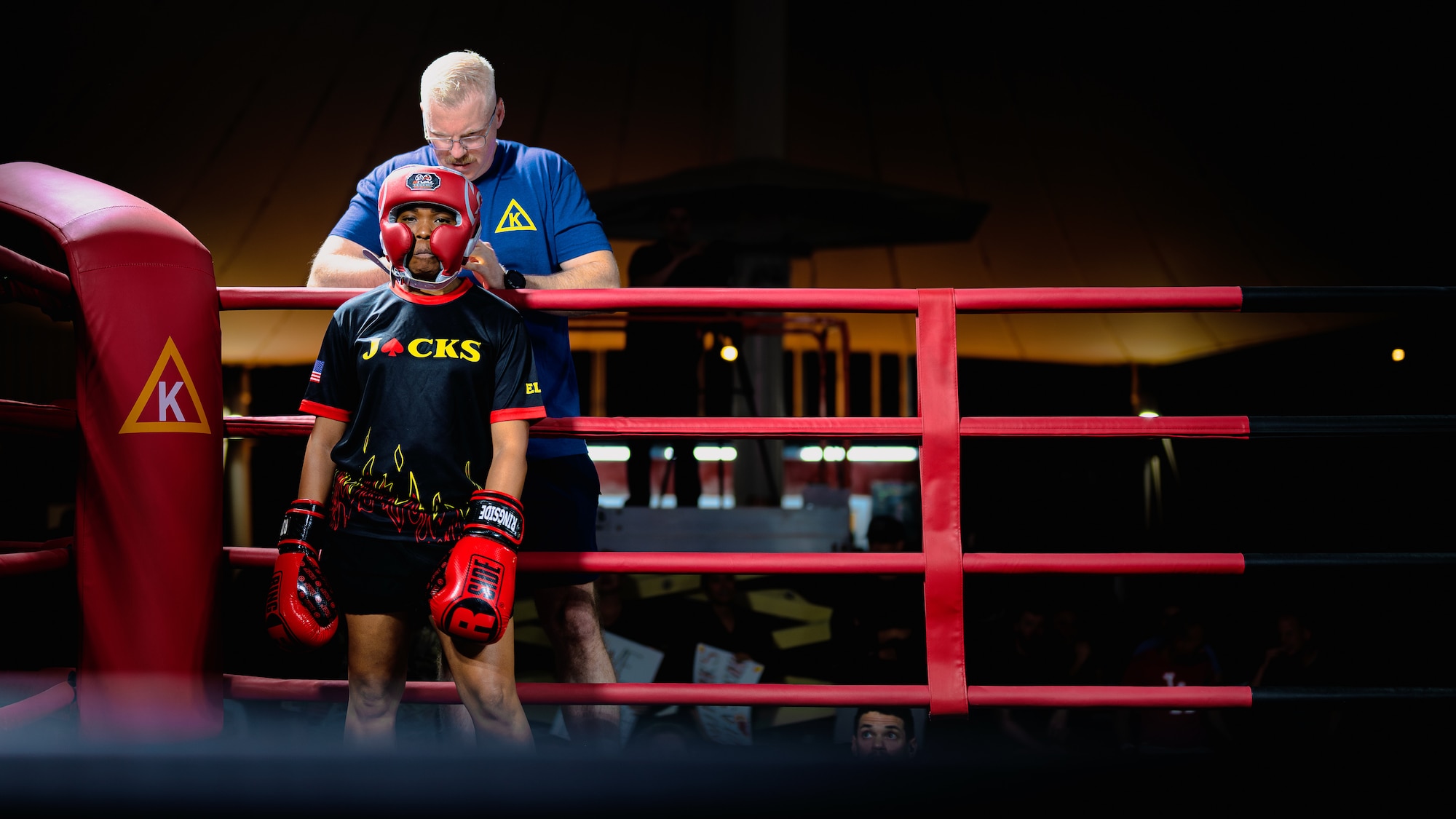 Airmen prepare to box