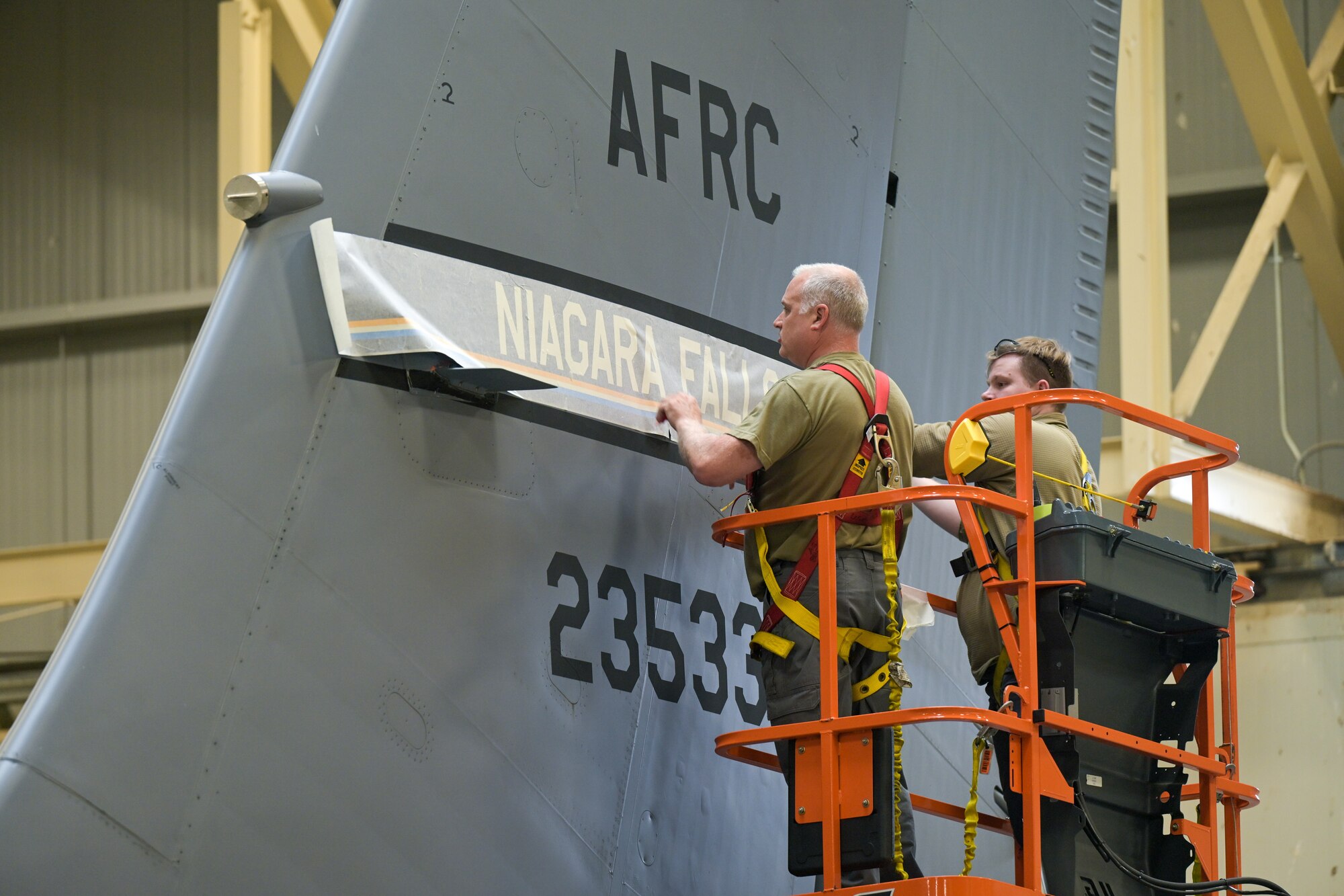 A KC-135 displays a new fin flash desgin with the wing colors of gold, blue, white and dark blue in the shape of Niagara Falls