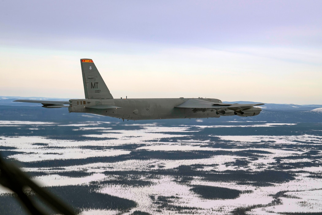 B-52 flying