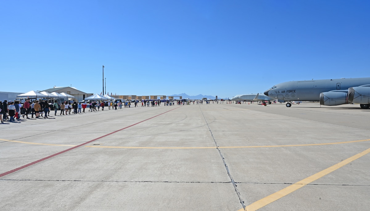 Students from the Tucson community arrive at Davis-Monthan Air Force Base, Arizona, March 21, 2025. The Thunder and Lightning Over Arizona Air Show provides the community an opportunity to learn about the Air Force’s capabilities and to interact with the Airmen who make that mission happen. (U.S. Air Force photo by Staff Sgt. Abbey Rieves)