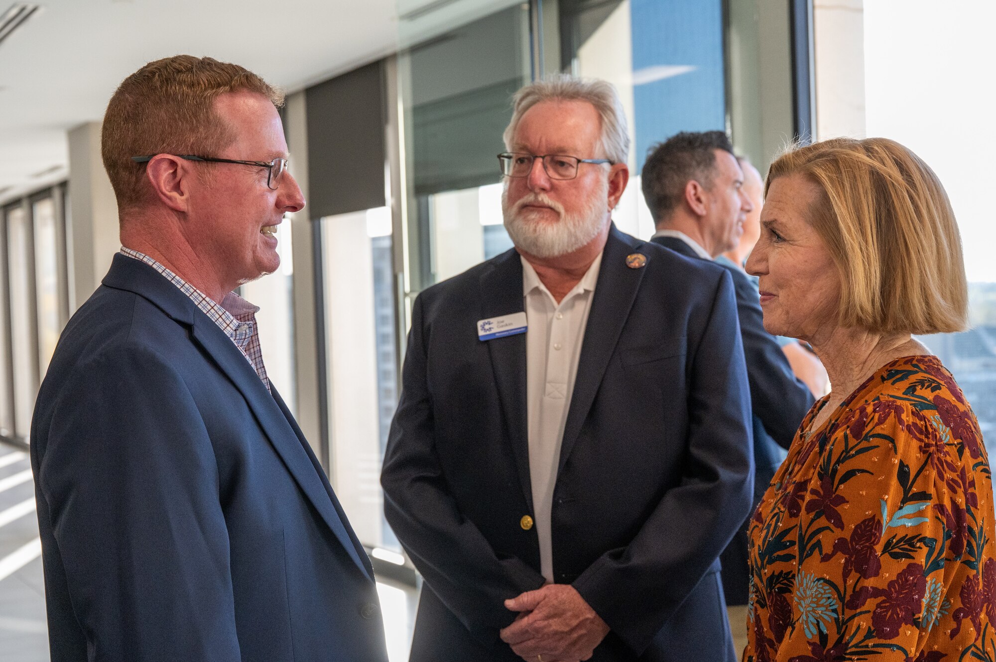 Air Force Reserve Command leader speaks with civic leaders
