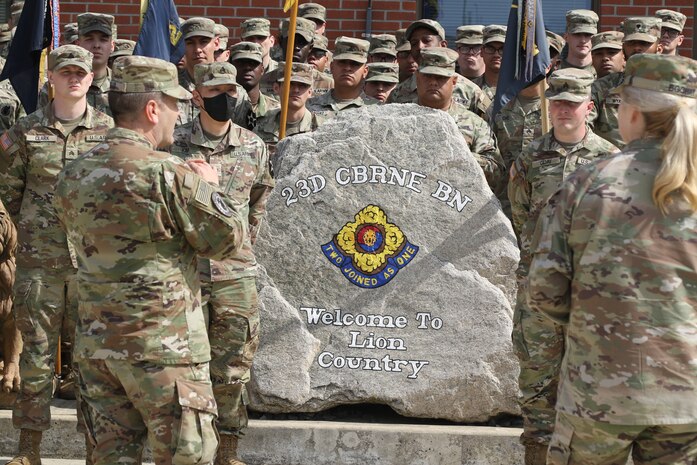 Brig. Gen. W Bochat (front right), the commanding general of the 20th Chemical, Biological, Radiological, Nuclear, Explosives (CBRNE) Command, and Command Sgt. Maj. Dave Silva (front left), the senior enlisted leader for the 20th CBRNE Command, speak with Soldiers from the 23rd Chemical Battalion on Camp Humphreys, South Korea.