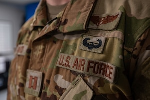Air assault wing badge displayed on uniform