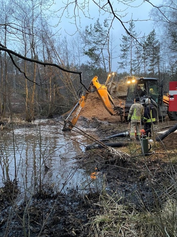 U.S. Army M88 Hercules armored vehicle March 27 near Pabradė, Lithuania. Lithuanians from across the country’s national and local government have aided U.S. Army Soldiers in the search for four missing U.S. Soldiers from 1st Brigade, 3rd Infantry Division and the subsequent recovery efforts of their M88 Hercules armored vehicle found submerged March 26 near the last known location of the Soldiers.