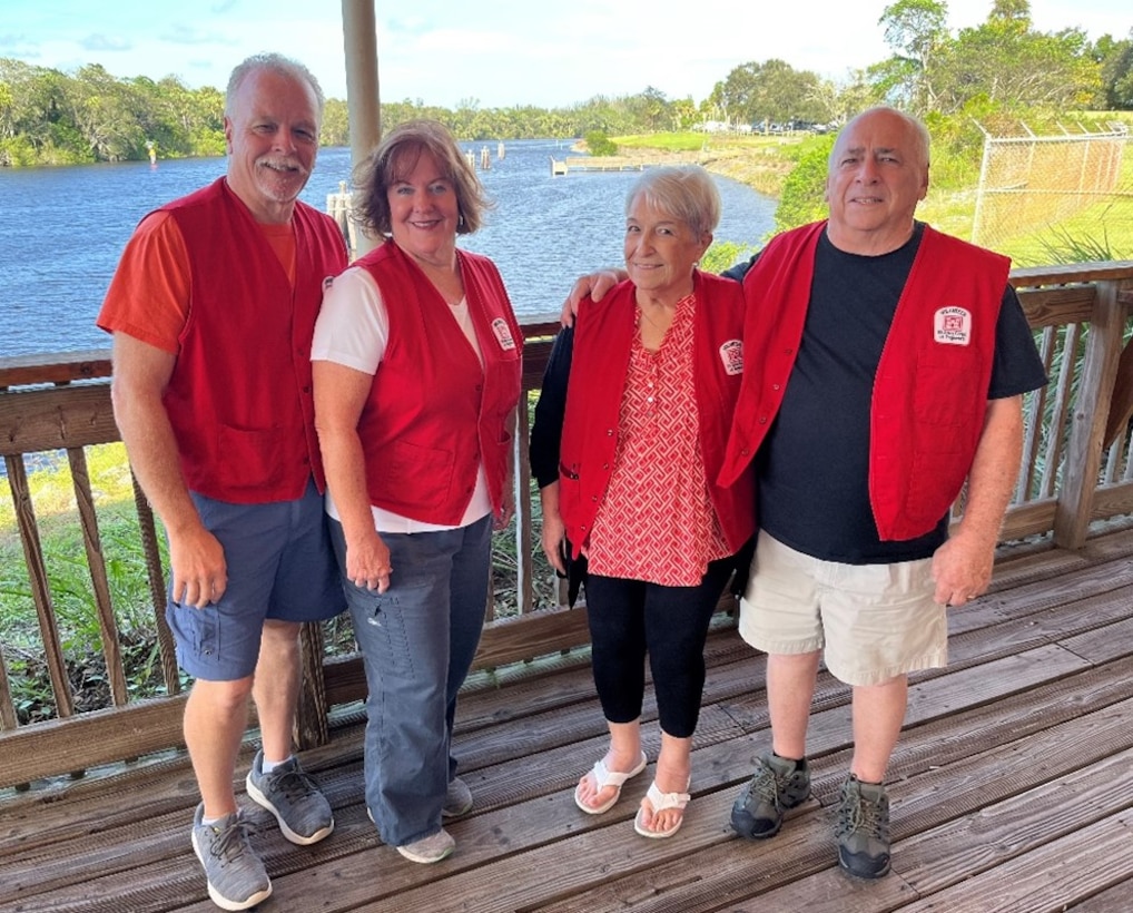 Volunteers at the U.S. Army Corps of Engineers, St. Lucie Lock Recreational Area.