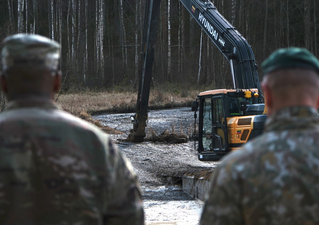 Recovery Efforts Continue at Site of Submerged Vehicle in Search for Missing Soldiers