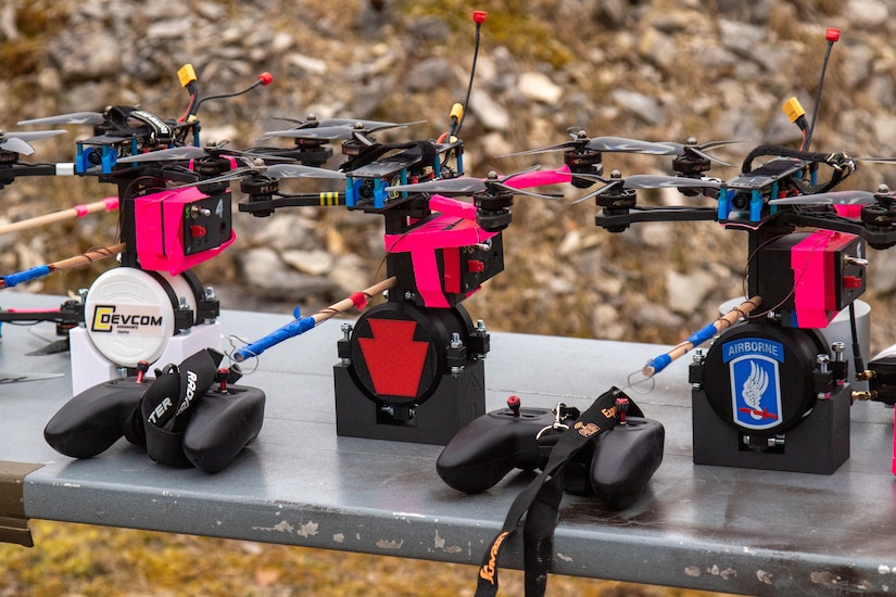 Soldiers live fire FPV drones in Germany