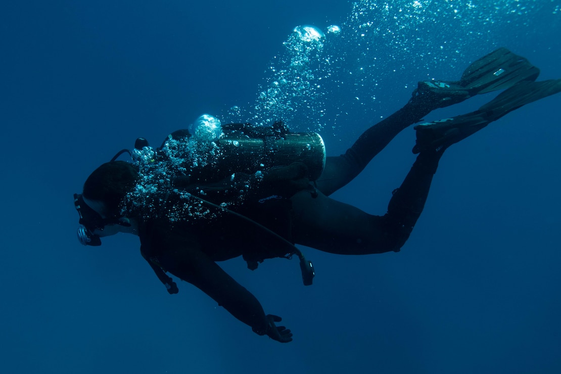 U.S. Navy SEAL Aquarius Dive Training