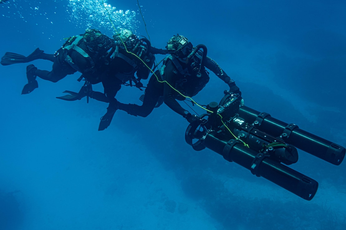 U.S. Navy SEAL Aquarius Dive Training