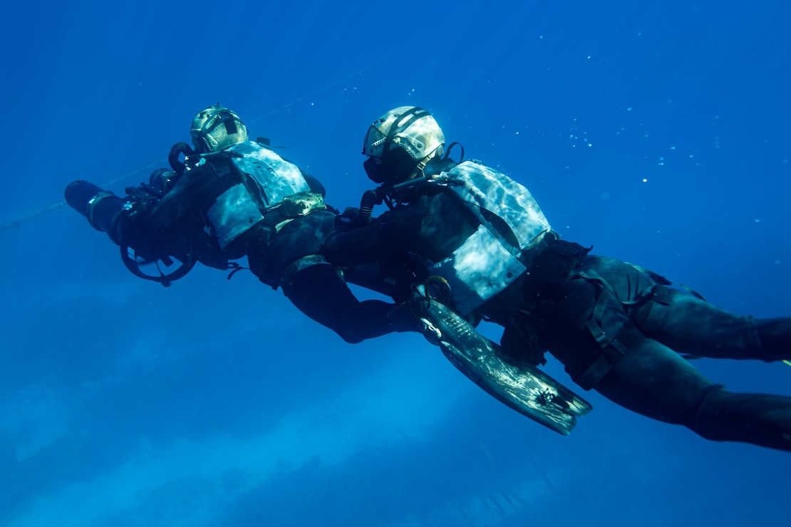 U.S. Navy SEAL Aquarius Dive Training