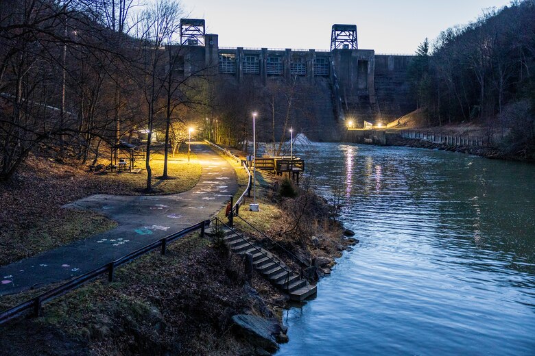 The Mahoning Creek Dam and reservoir are managed by the U.S. Army Corps of Engineers Pittsburgh District. The dam is a concrete gravity dam that provides flood risk reduction to the lower Allegheny River Valley and upper Ohio River.