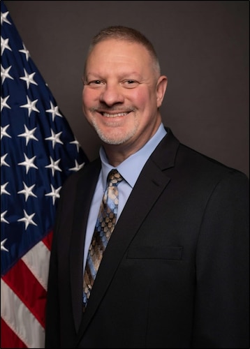 Robert Uren, Jr.