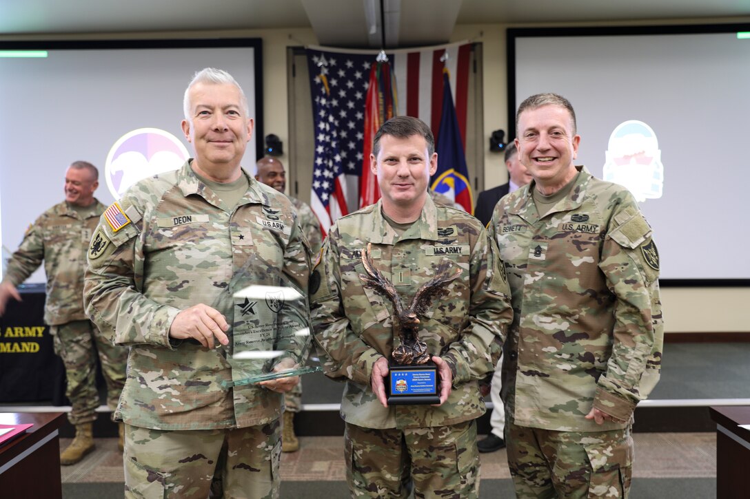 U.S. Army Reserve Command leadership recognizes Excellence in Safety for Fiscal Year 2024