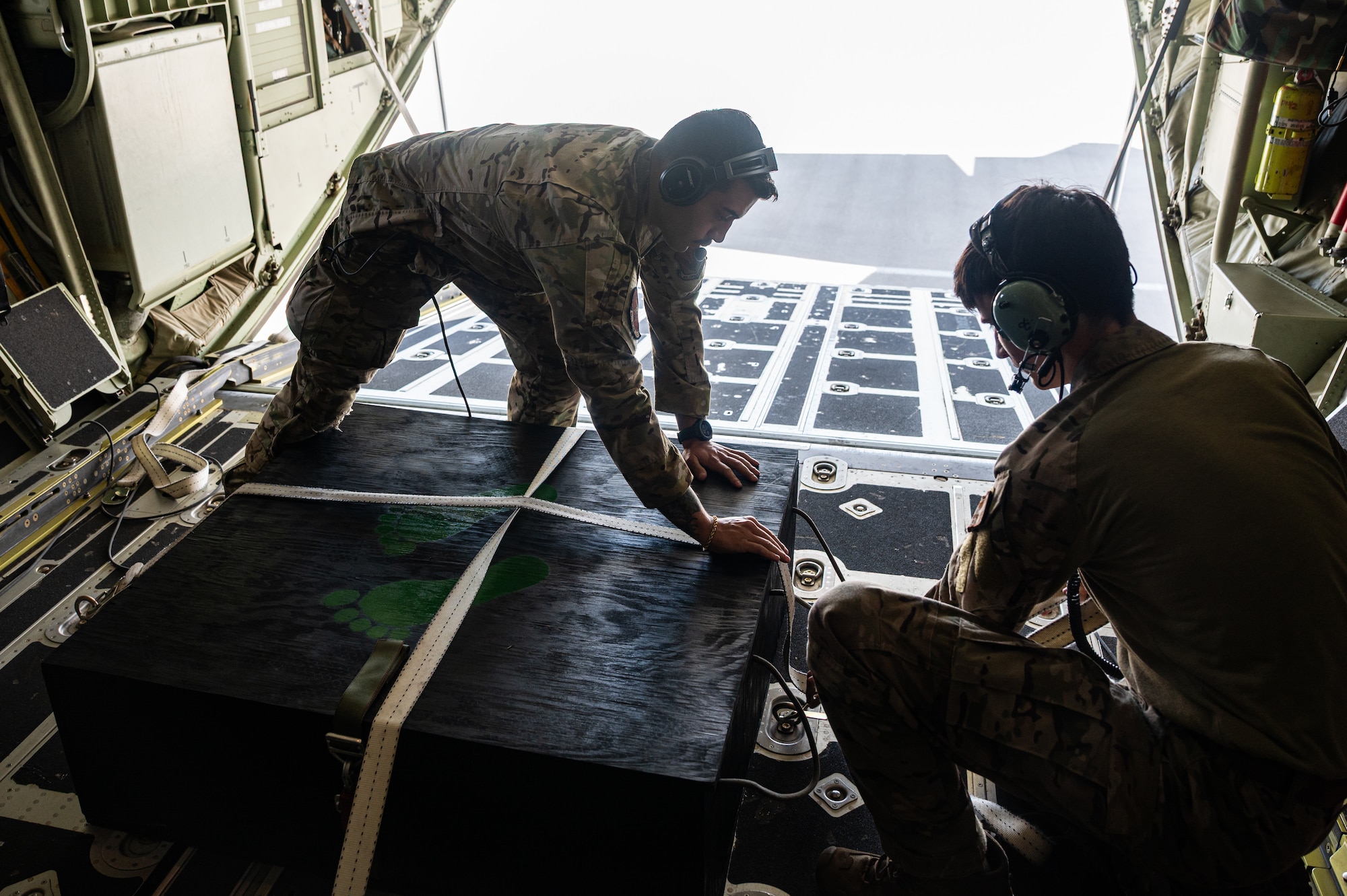 Airmen tie down box.