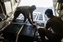 Airmen tie down box.