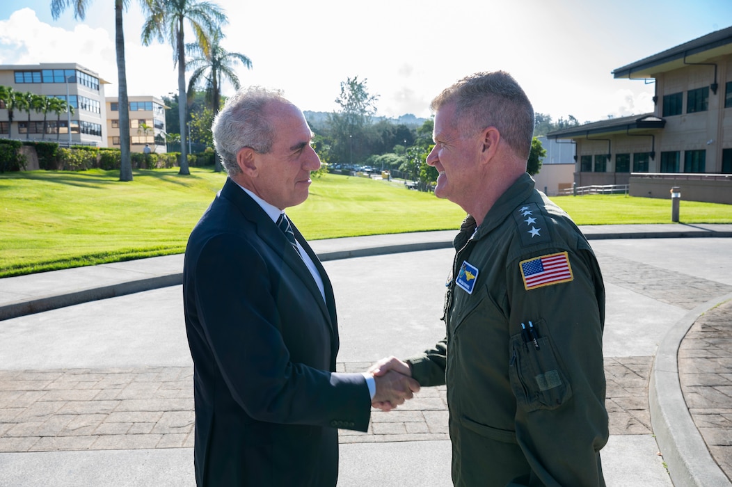 Adm. Samuel J. Paparo, commander of U.S. Indo-Pacific Command, greets Michael Froman, president of the Council on Foreign Relations, at USINDOPACOM headquarters on Camp H.M. Smith, Honolulu, April 30, 2025.