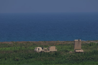 A U.S. Army High-Powered Microwave weapon from 1st Battalion, 51st Air Defense Artillery Regiment, prepares to shoot down a drone swarm during a live fire demonstration in support of  Exercise Balikatan 25, in Naval Station Leovigildo Gantioqui, Philippines, April 25, 2025.