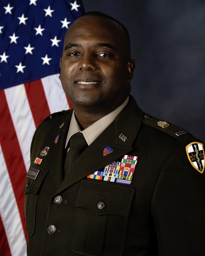 DA Photo of Chief Warrant Officer 4 Terrance L. Coleman, Jr.