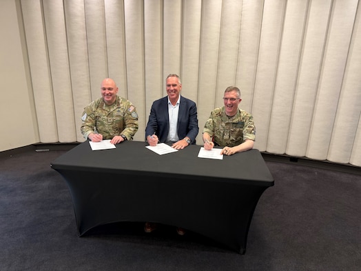  Recently leaders from three allied Defense Services achieved a major milestone when signing a trilateral Combined Operations Concept supporting Deep Space Advanced Radar Capability.