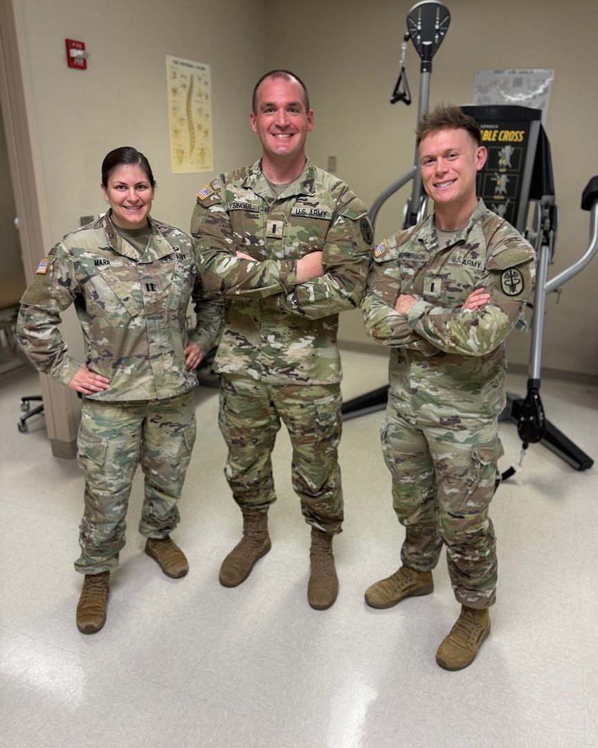 A physical therapist from Munson Army Health Center will be available at the Fort Leavenworth Post Exchange on Tuesday, May 14, from 11 a.m. to 3 p.m. to meet with community members and discuss the rehabilitation services offered at Munson.