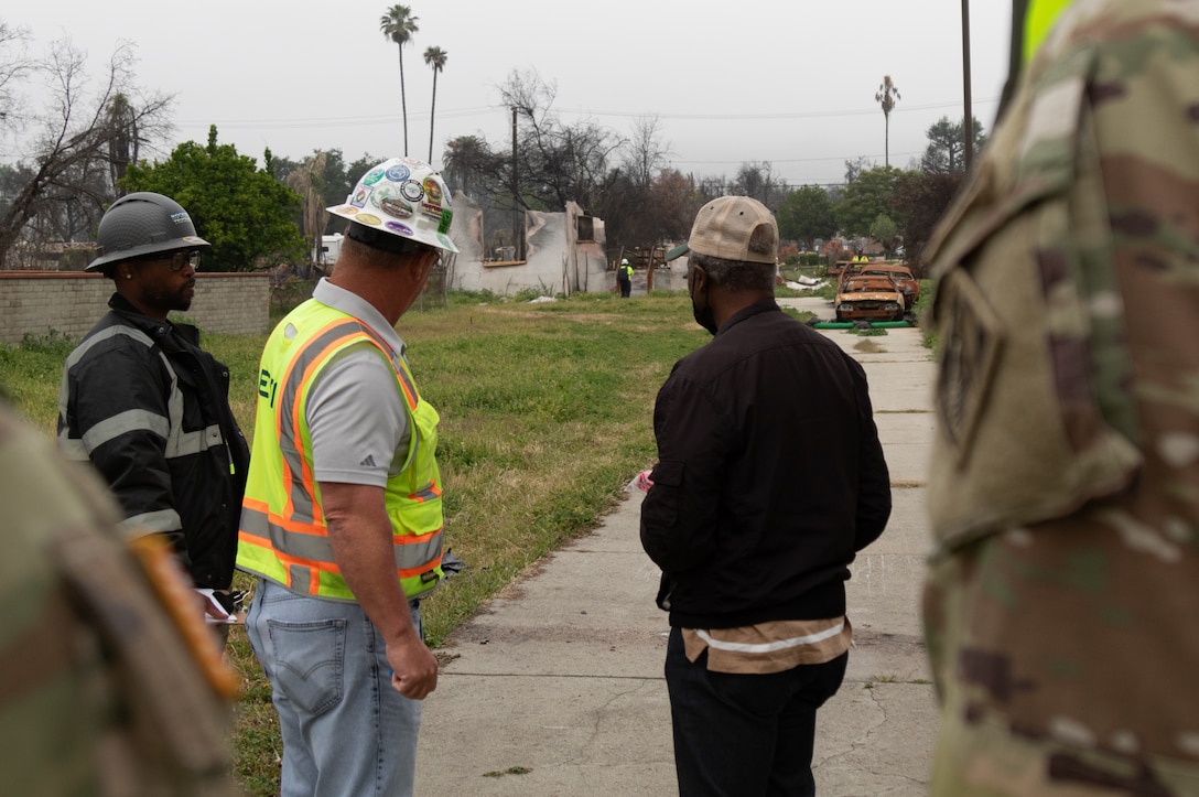 USACE contractors conduct a debris clearing inspection with Darius Wallace at his home following the Southern California wildfires. 

USACE is working in partnership with local, state and the Federal Emergency Management Agency in response to the Southern California Wildfires,