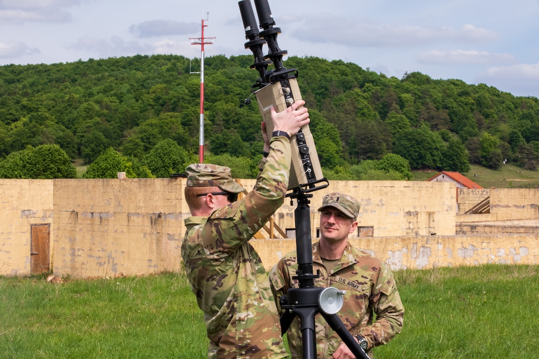 3rd Infantry Division Soldiers operate counter-Unmanned Aerial Systems during Combined Resolve