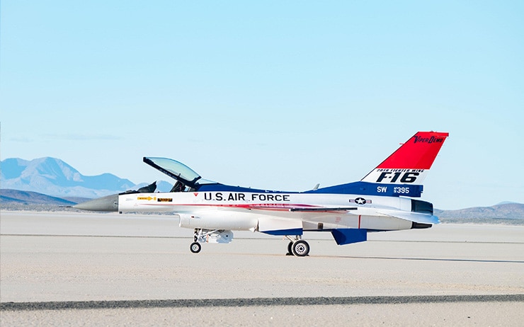 A picture of an F-16 Fighting Falcon flying.