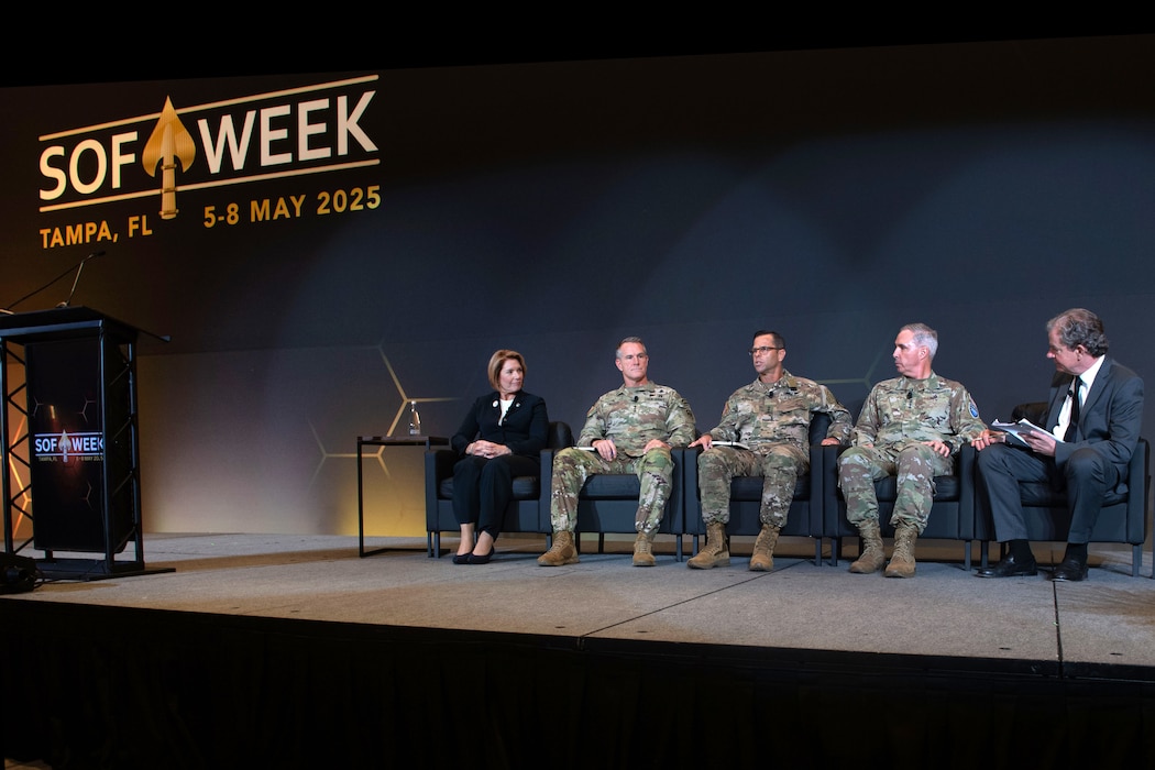 Lt. Gen.  Joshua M. Rudd, Gen. Stephen N. Whiting , Gen. (retired) Laura J. Richardson, Lt. Gen. Richard E. Angle, and Peter Bergen held a panel to discuss how SOF’s unique capabilities deter conflict and prepare for victory when deterrence fails during SOF Week on 6 May, 2025.