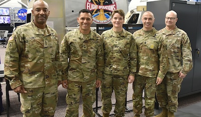 Astronauta do Exército Selecionado para a Histórica Missão Artemis III da NASA