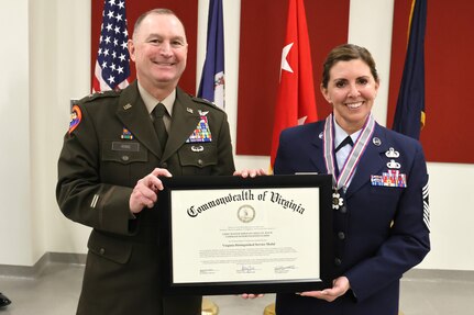 Nye succeeds Reich as VNG command senior enlisted leader