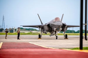 A U.S. Air Force F-35A Lightning II prepares for takeoff