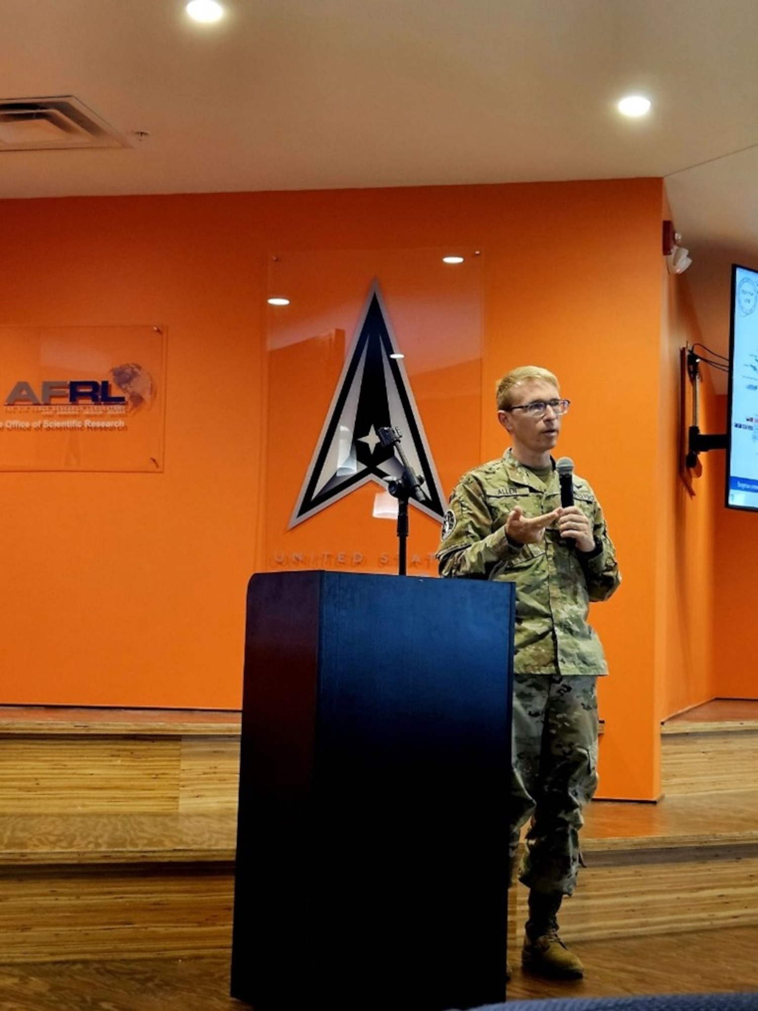 SSC’s Maj. Sean Allen, technical director of the Space Domain Awareness Tools, Applications and Processing Lab (SDA TAP Lab) presents the Apollo Accelerator Cohort 6 Demo Day on Apr. 29, 2025 in Colorado.
